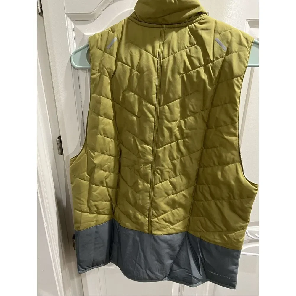 Nike Therma-FIT Repel Synthetic Fill Running Vest Men’s SZ M DD5647-379 NWT $100
